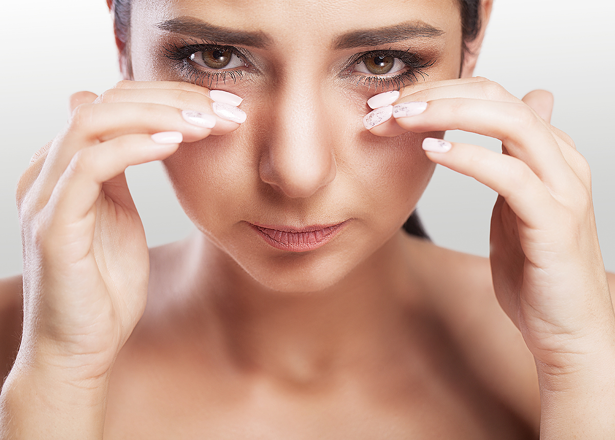Czy noszenie soczewek jest szkodliwe dla oczu i mogą one uszkodzić wzrok?